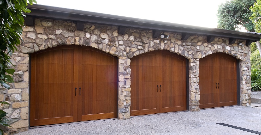 Arched Carriage House Style Garage Doors