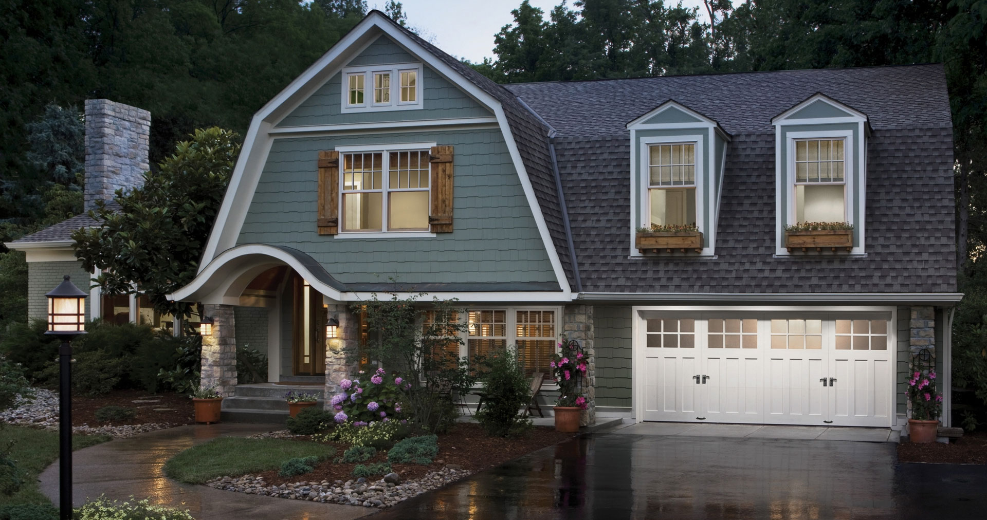 Garage Doors: Holmes Garage Door Company